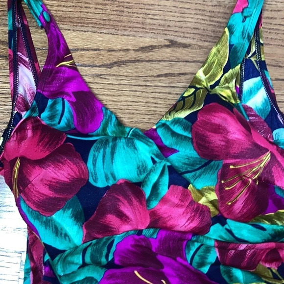 Sea Scamp Floral Print One Piece 40C - Picture 10 of 10